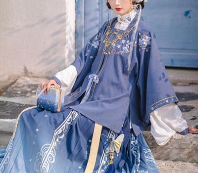 池夏汉服