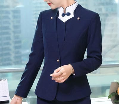 帅依婷职业装