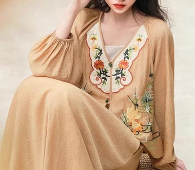 素萝女装